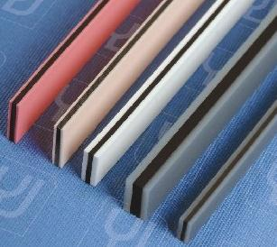 Legătura de precizie: descifrarea tehnologiei conectorilor din cauciuc conductiv în modulele de afișare LCM